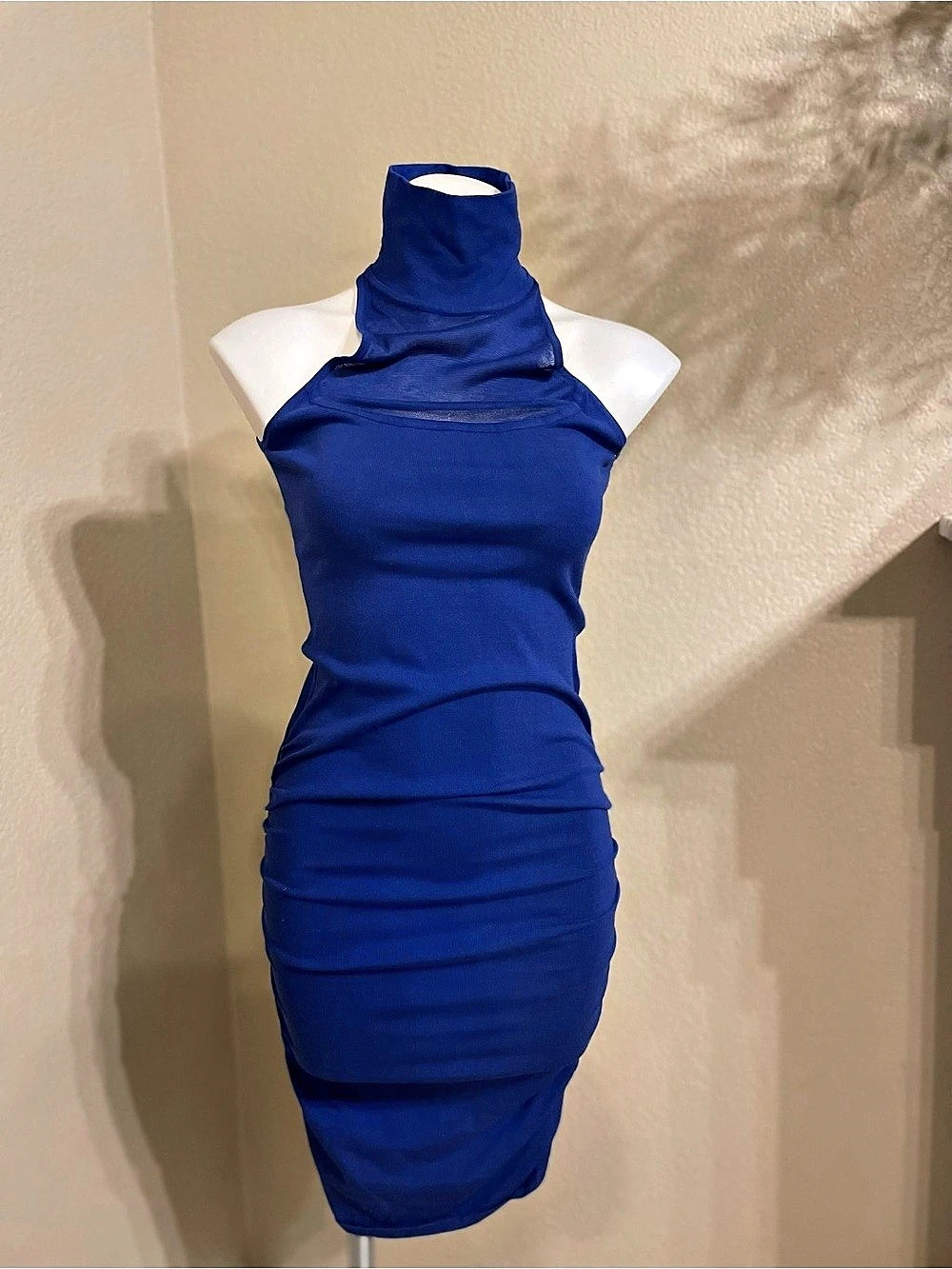Mariano Ruched Halter Midi Dress in Blue Size Large Like New
